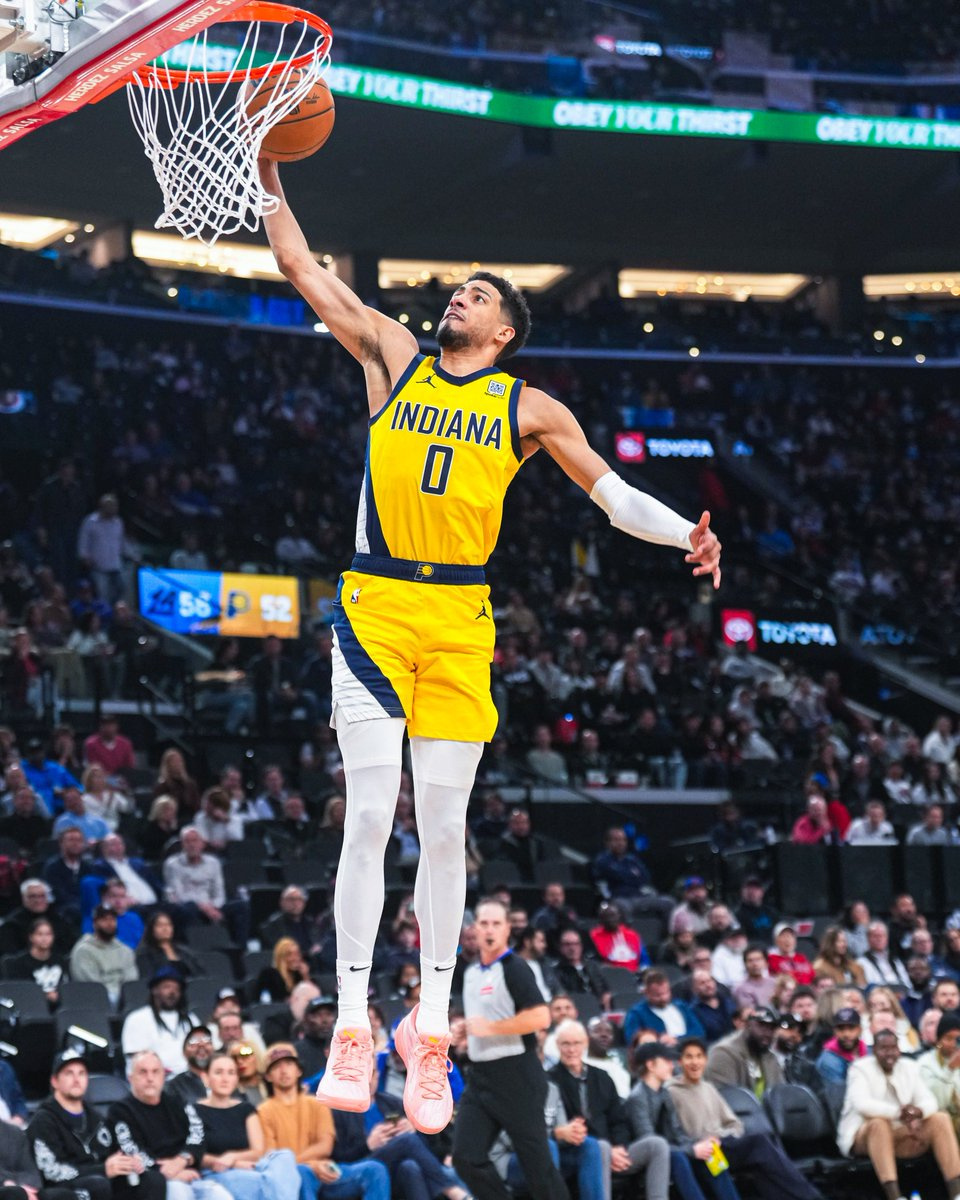 开云体育官网入口-包含猛龙冷斩快船，西老炮创助攻封盖破坏黑马的词条