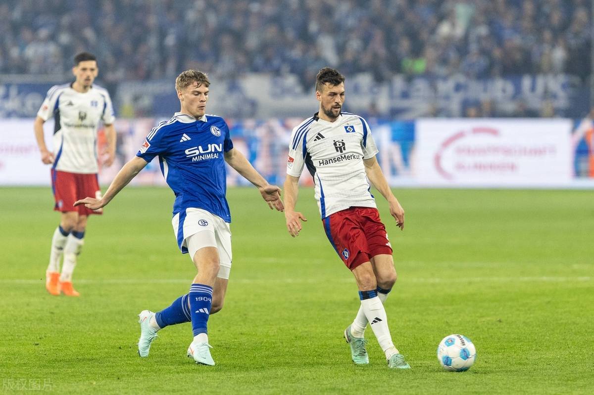 科隆队在主场比赛中获胜，实现逆转的简单介绍