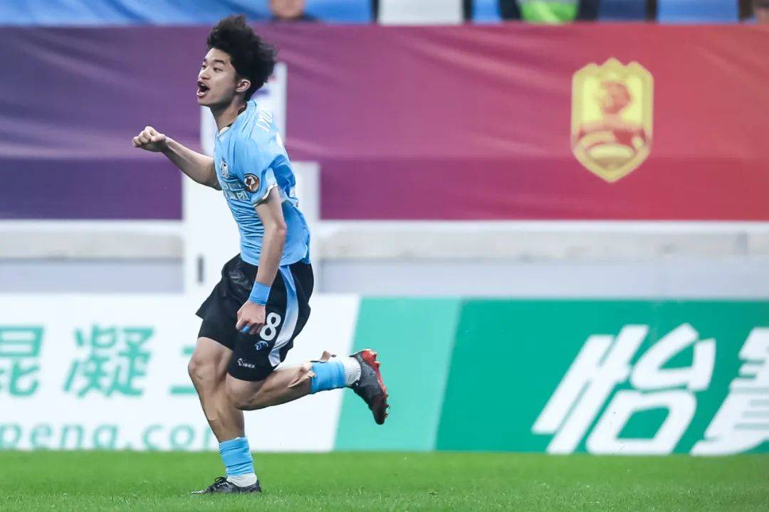 精妙过人!球员在比赛中展现出色技术造点的简单介绍 精妙过人!球员在比赛中展现出色技术造点的简单介绍