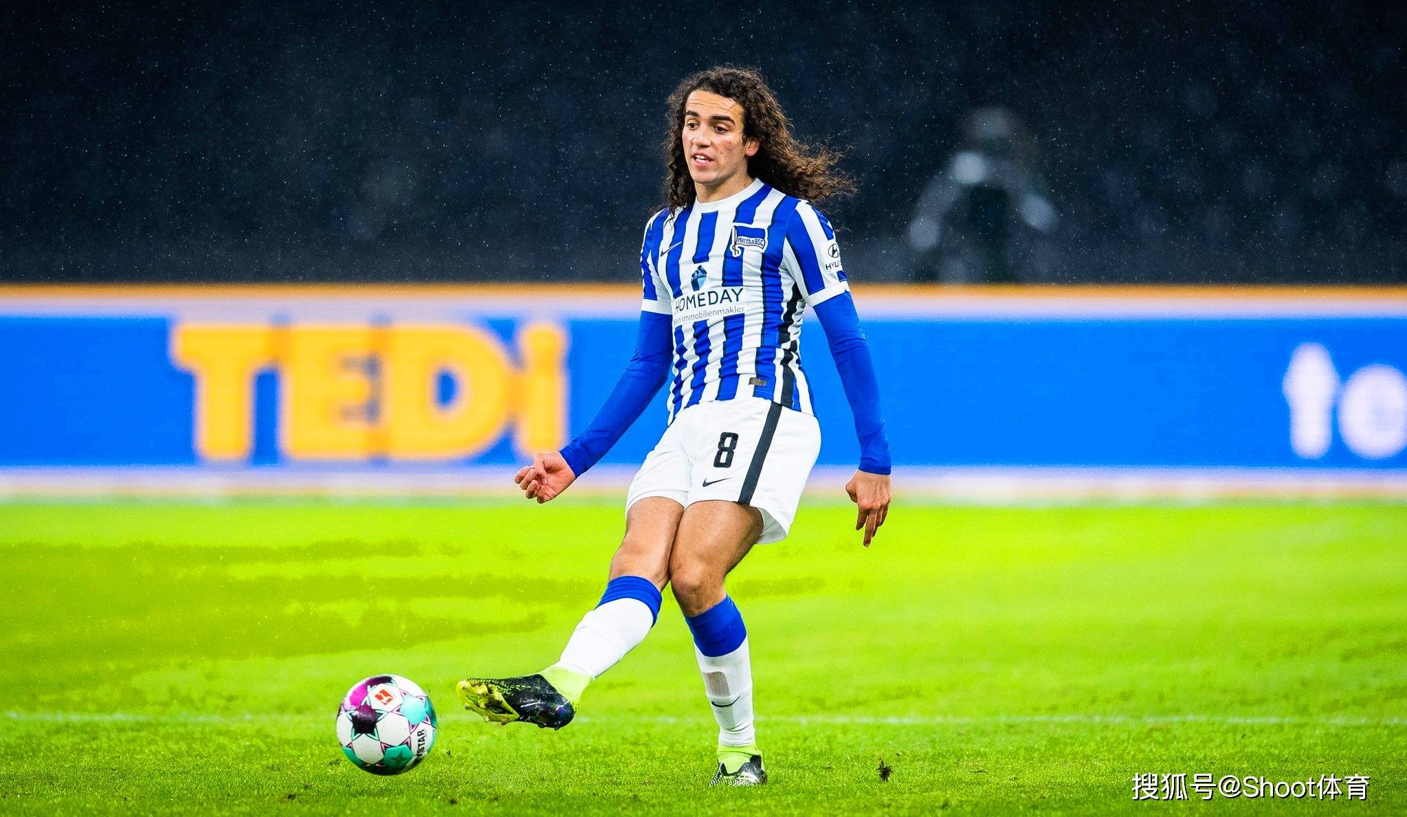 开云体育在线-法兰克福新帅上任后状态回升