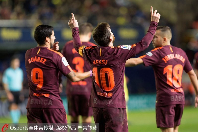梅西连续斩获比利亚雷亚尔积木