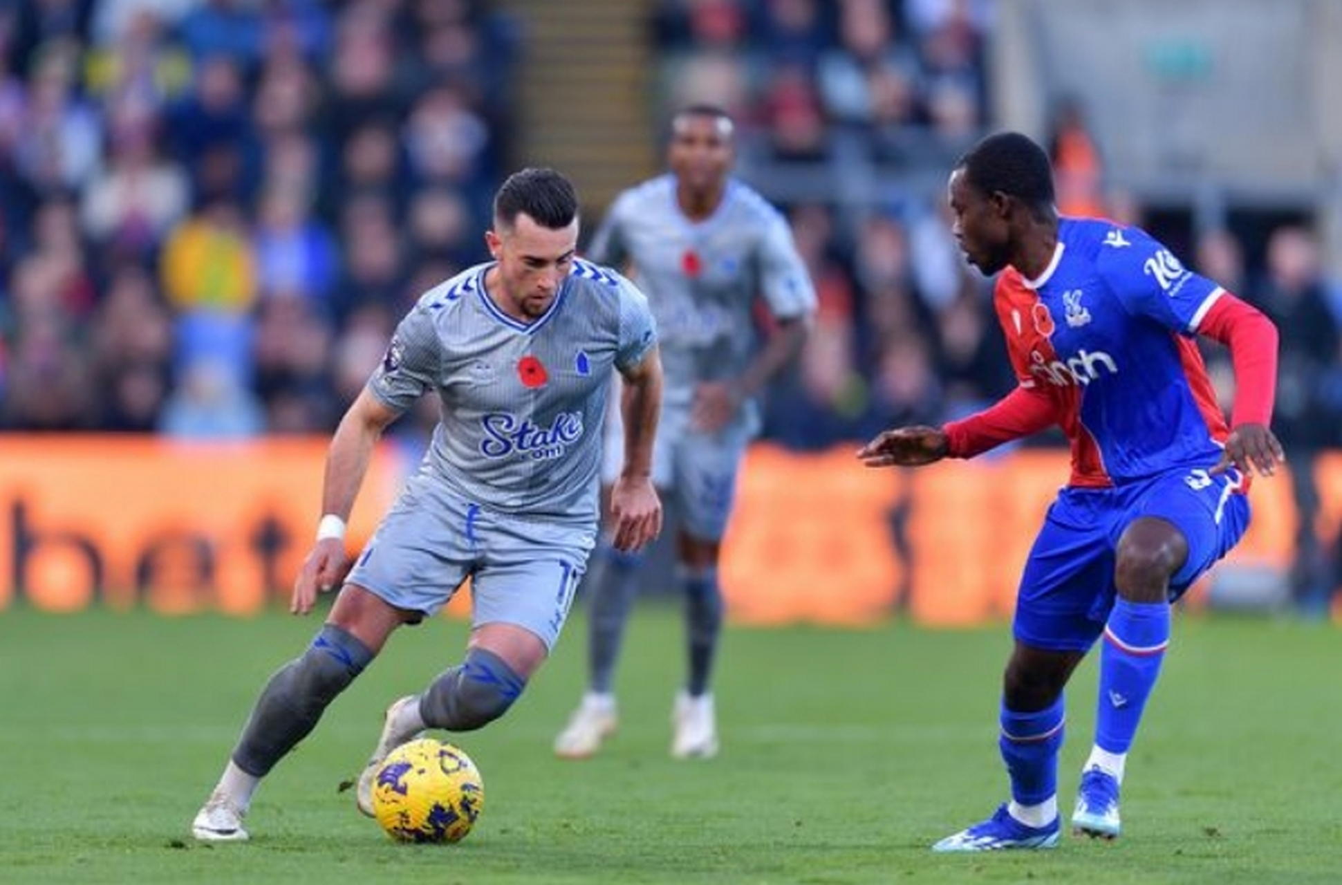 狂胜！埃弗顿主场-大胜水晶宫