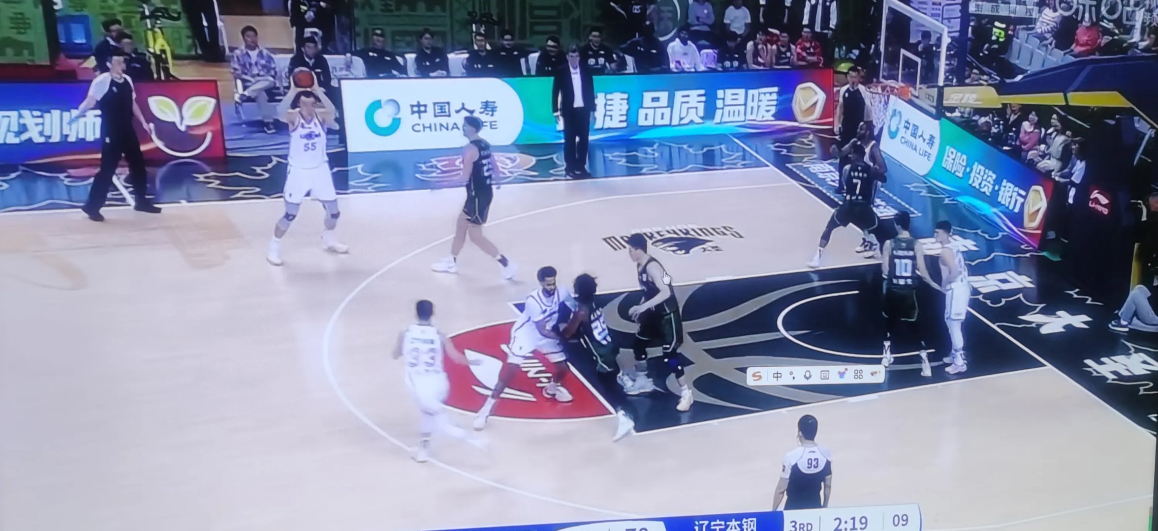 开云体育在线-俱乐部赛事激烈对抗，胜者晋级下一轮