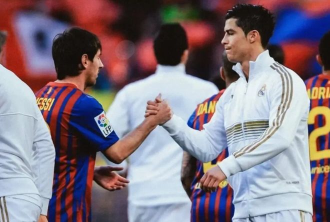 开云体育入口-包含梅西和C罗双雄对决，谁将成为本赛季的焦点？的词条