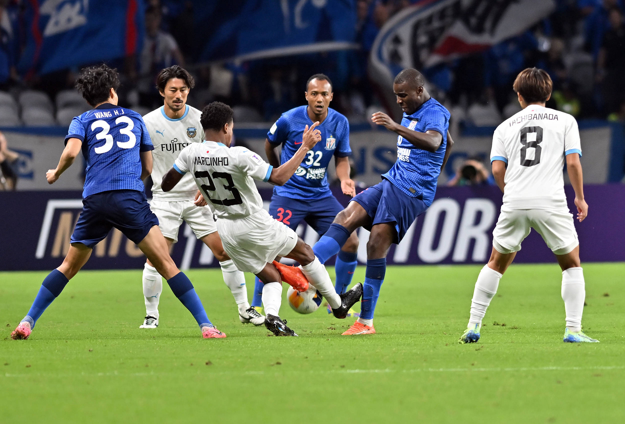 开云体育-足球比赛的精彩时刻让人们陶醉其中，乐在其中