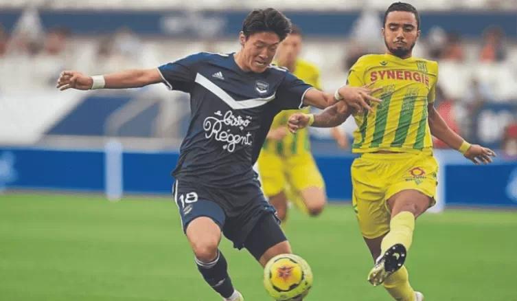 南特队在法国联赛中赢得了胜利