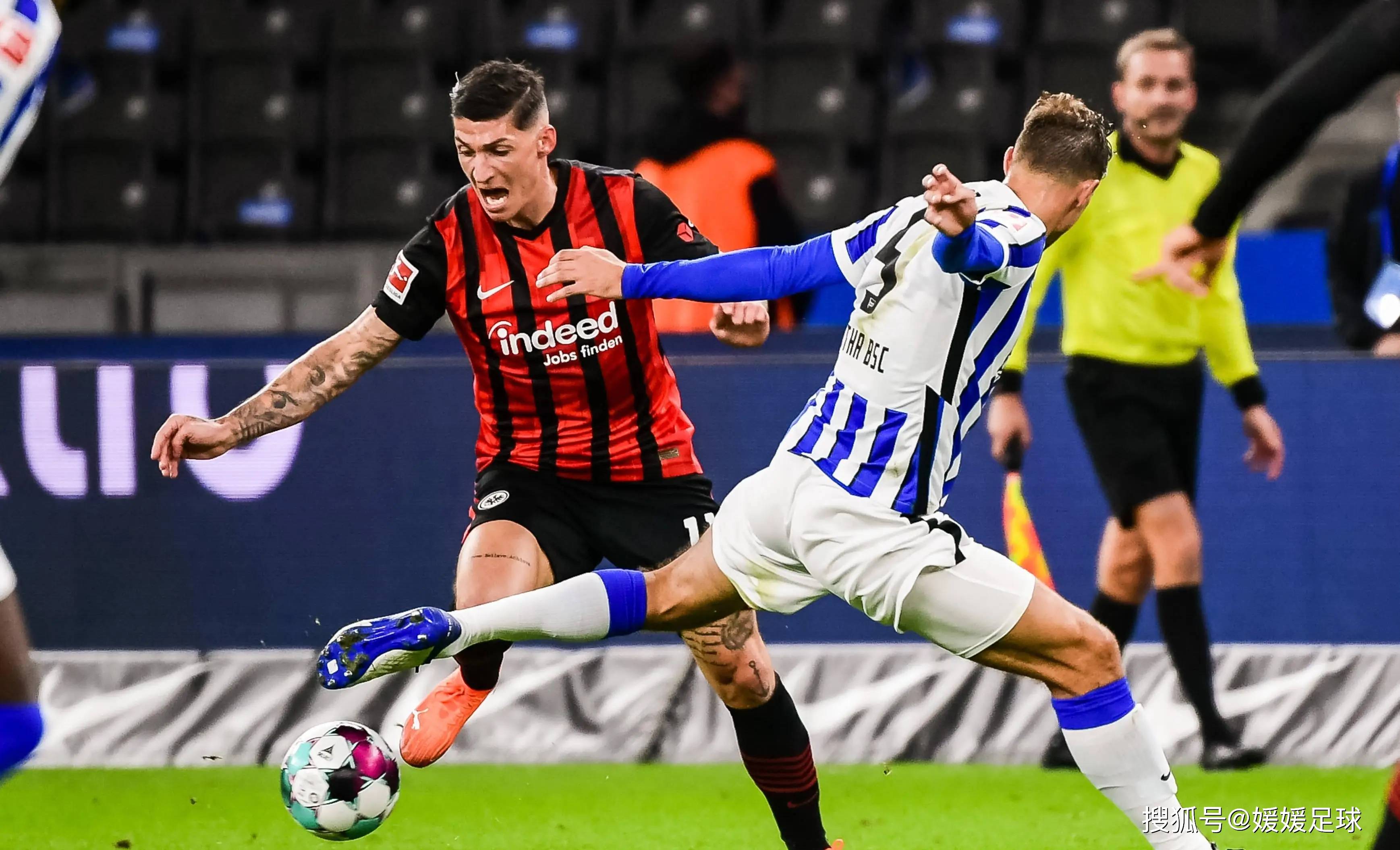 包含沃尔夫斯堡主场战平，表现强劲的词条