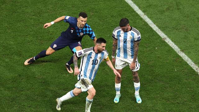 阿根廷队长激励队员争取胜利 阿根廷队长激励队员争取胜利